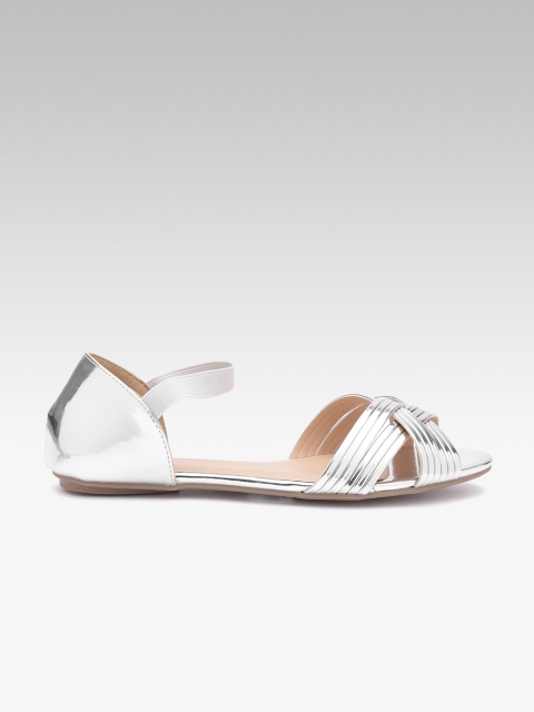 

Carlton London Women Silver-Toned Solid Open Toe Flats