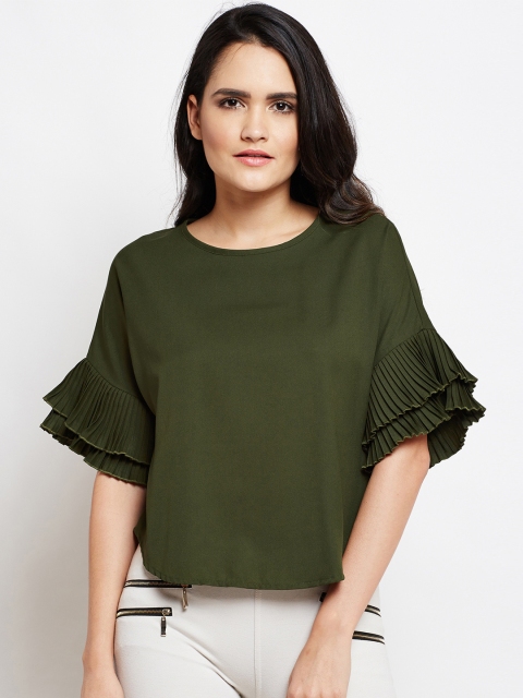 

Oxolloxo Women Green Solid Top