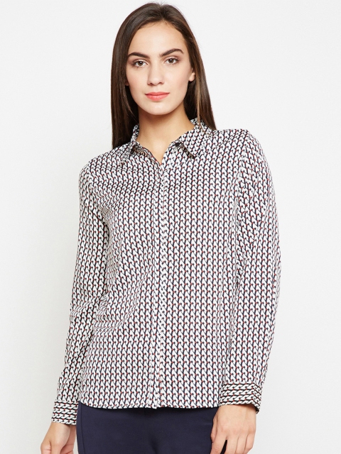 

Oxolloxo Lucy Abstract Fashion Diva Shirt, White