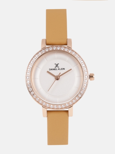 

Daniel Klein Women Silver-Toned Analogue Watch