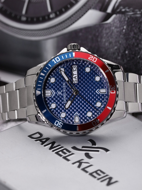 

Daniel Klein Premium Men Blue Analogue Watch DK11926-6