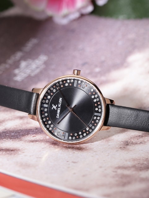 

Daniel Klein Premium Women Black Analogue Watch DK11881-3