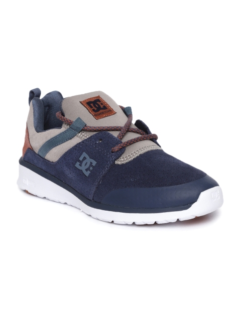 

DC Men Navy Blue & Taupe Colourblocked Sneakers
