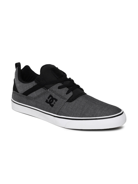 

DC Men Grey Sneakers