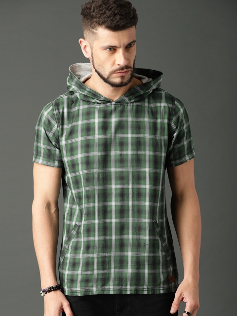 

Roadster Men Green Checked Hooded Pure Cotton T-shirt