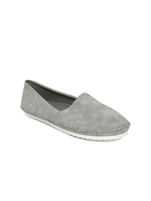

ESTATOS Women Grey Leather Loafers