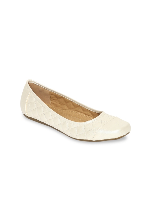 

ESTATOS Women White Solid Synthetic Ballerinas