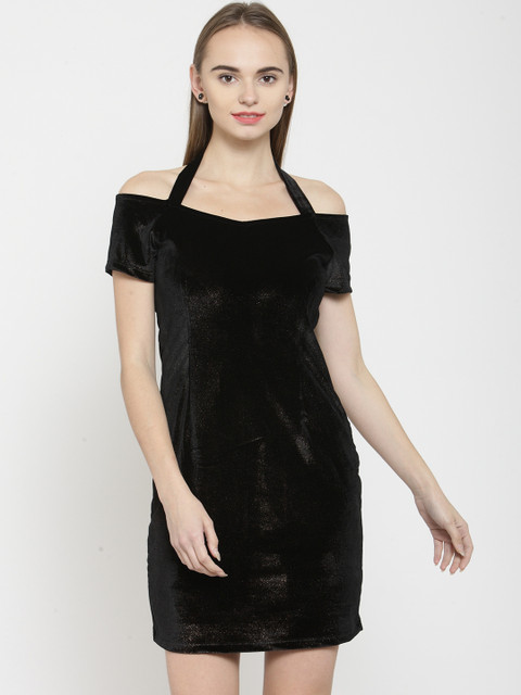 

Latin Quarters Women Black Solid Sheath Dress
