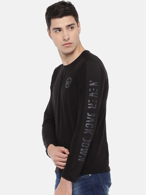 

SPYKAR Men Black Solid Round Neck T-shirt