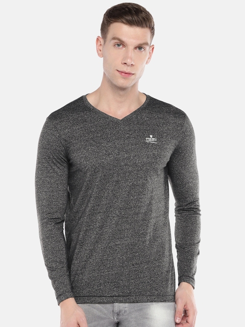 

SPYKAR Men Black Solid V-Neck T-shirt