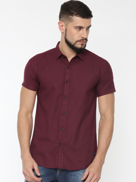 

SPYKAR Men Maroon Slim Fit Solid Casual Shirt