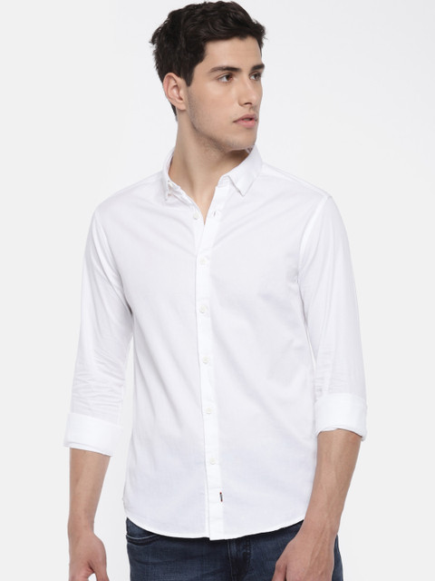 

SPYKAR Men White Slim Fit Solid Casual Shirt