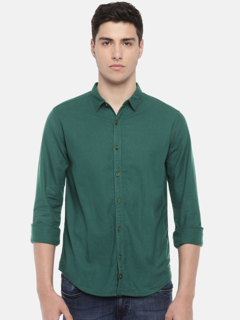 

SPYKAR Men Green Slim Fit Solid Casual Shirt