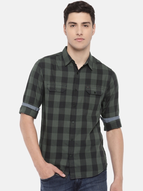 

SPYKAR Men Olive Green & Black Slim Fit Checked Casual Shirt