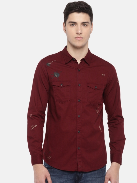 

SPYKAR Men Maroon Slim Fit Printed Casual Shirt