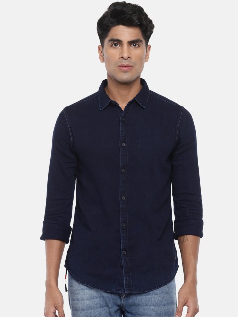 

SPYKAR Men Blue Slim Fit Solid Chambray Casual Shirt