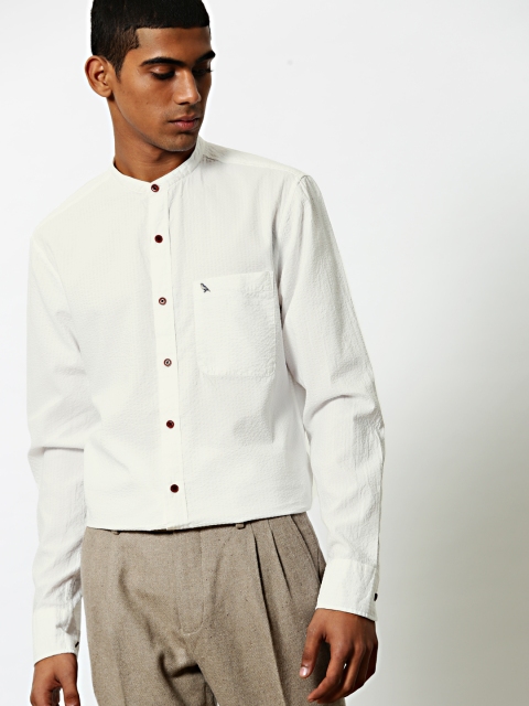 

Mr Bowerbird Men White Tailored Fit Solid Casual Shirt