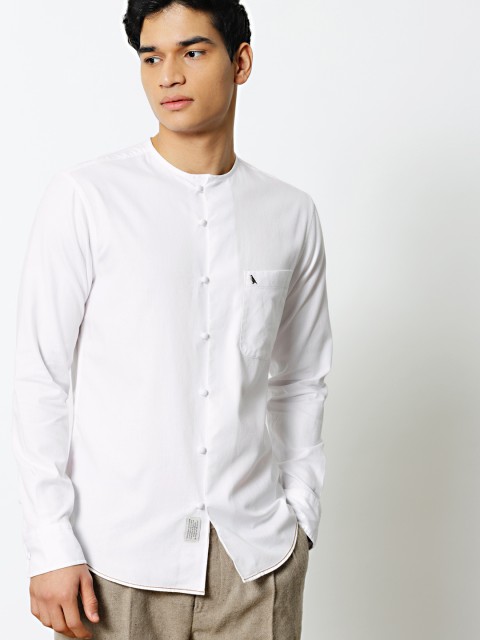 

Mr Bowerbird Men White Tailored Fit Self Design Casual Shirt