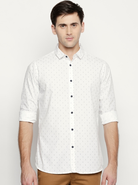 

Dennis Lingo Men White Modern Slim Fit Printed Casual Shirt