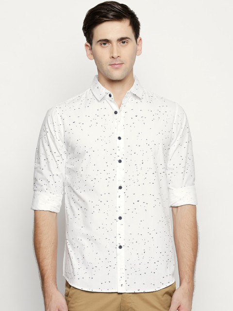 

Dennis Lingo Men White Slim Fit Printed Casual Shirt