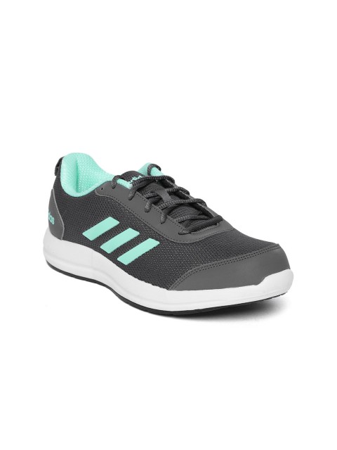 

ADIDAS Women Grey Walking Shoes