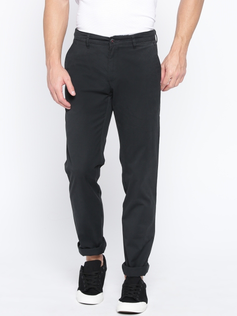 

Louis Philippe Sport Men Black Slim Fit Solid Trousers