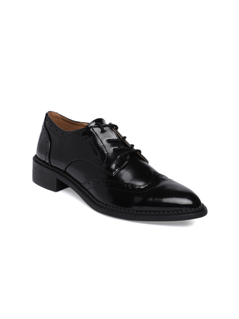 

FOREVER 21 Women Black Brogues