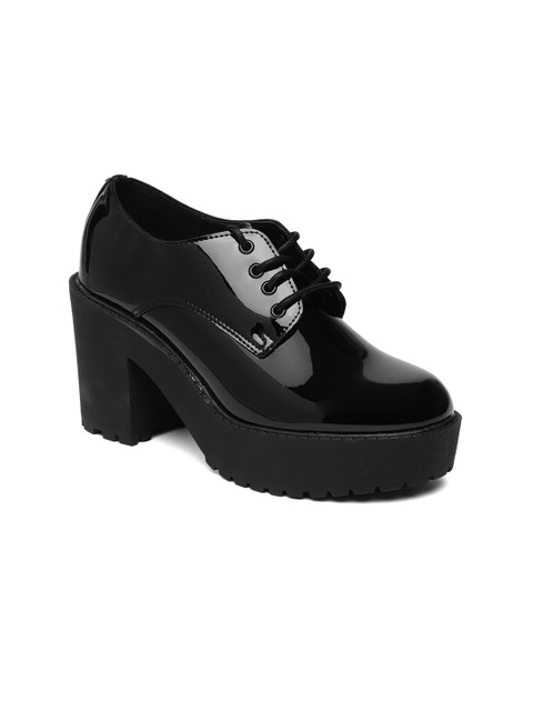 

FOREVER 21 Women Black Solid Heeled Boots