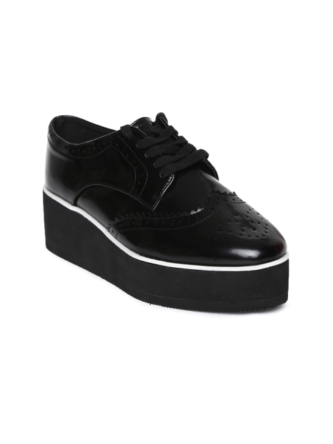 

FOREVER 21 Women Black Solid Flatforms