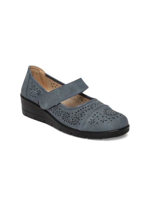 

Catwalk Women Blue Solid Pumps