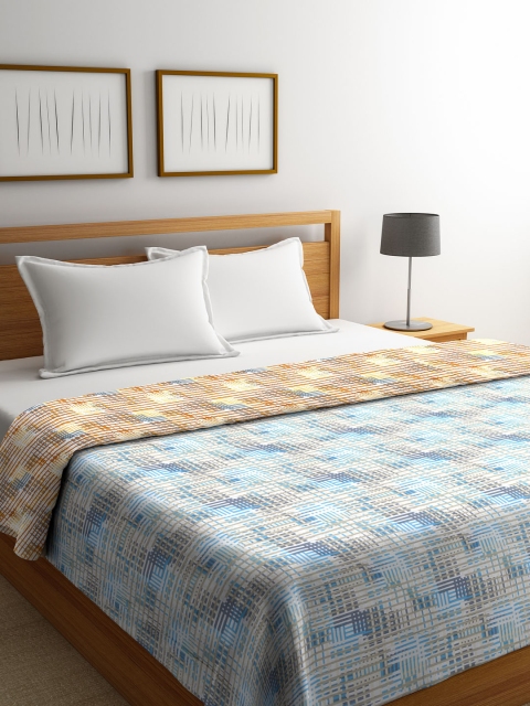 

CORE Designed by SPACES White & Yellow 150 GSM Double Bed Reversible Quilt