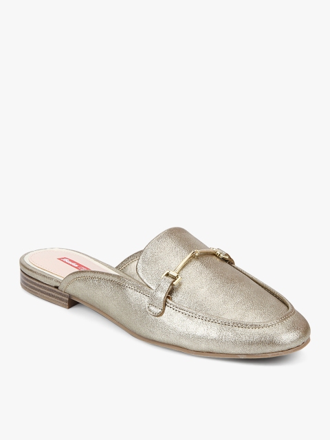 

Beige Sandals