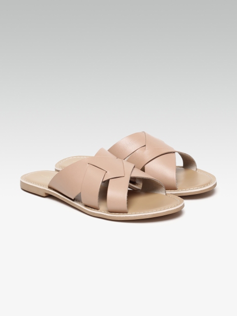 

Steve Madden Women Beige Solid Leather KATE Open Toe Flats