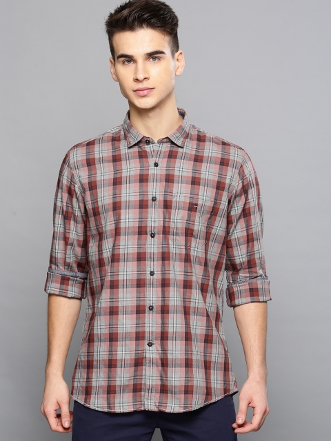 

Louis Philippe Sport Men Grey & Red Slim Fit Checked Casual Shirt