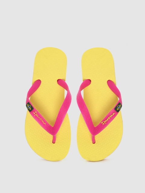 

iPanema Kids Pink & Yellow Textured Thong Flip-Flops