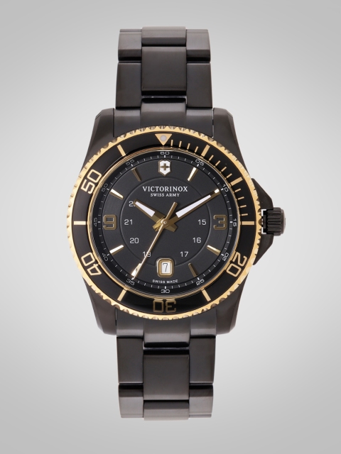 

Victorinox Men Black Swiss Made Analogue Watch 249134