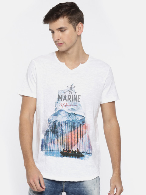 

SPYKAR Men White Printed Slim Fit V-Neck T-shirt