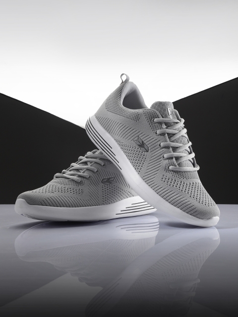

Crew STREET Men Grey Running Shoes