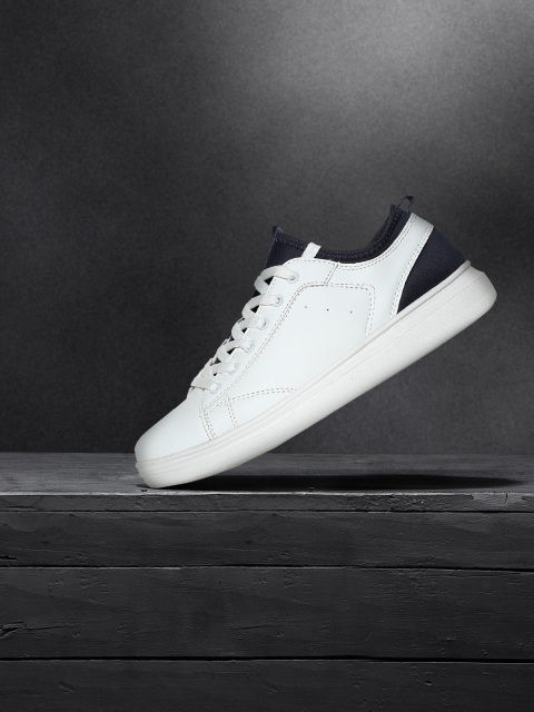 

2GO Men White Sneakers