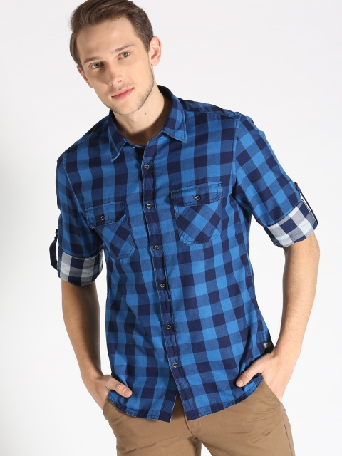 

s.Oliver Men Blue Slim Fit Checked Casual Shirt