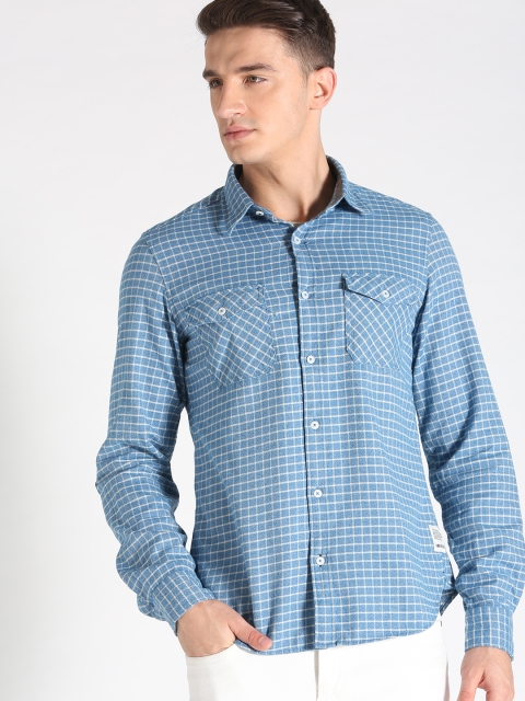 

s.Oliver Men Blue & White Slim Fit Checked Casual Shirt