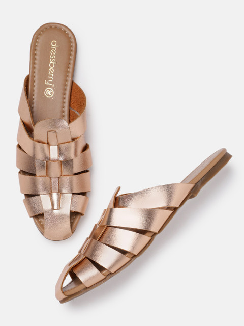 

DressBerry Women Rose Gold Solid Mules