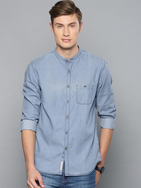 

Louis Philippe Jeans Men Blue Slim Fit Solid Chambray Casual Shirt
