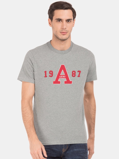 

Aeropostale Men Grey Solid Round Neck Pure Cotton T-shirt