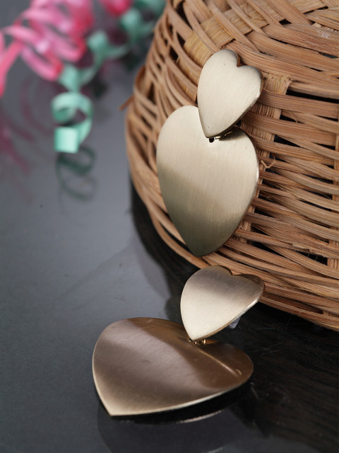 

Moedbuille Gold-Plated Handcrafted Oxidised Heart Shaped Drop Earrings