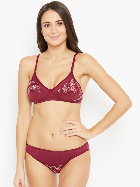

N-Gal Women Maroon Solid Lingerie Set NTDLS05