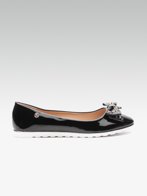

Carlton London Women Black Solid Ballerinas