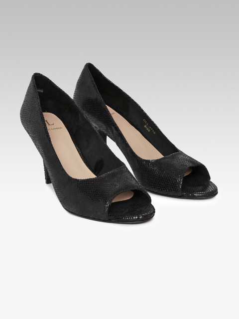

Carlton London Women Black Textured Peep Toes