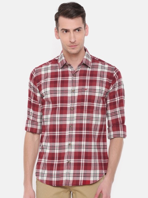 

Park Avenue Men Red & White Slim Fit Checked Casual Shirt