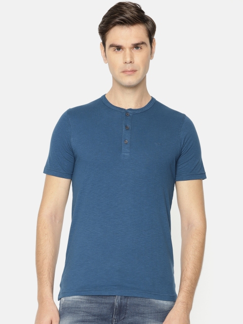 

Park Avenue Men Blue Solid Henley Neck T-shirt
